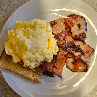 Bacon & Eggs on Toast